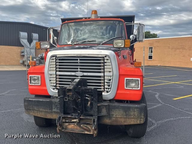 Image of Ford LNT8000 equipment image 1