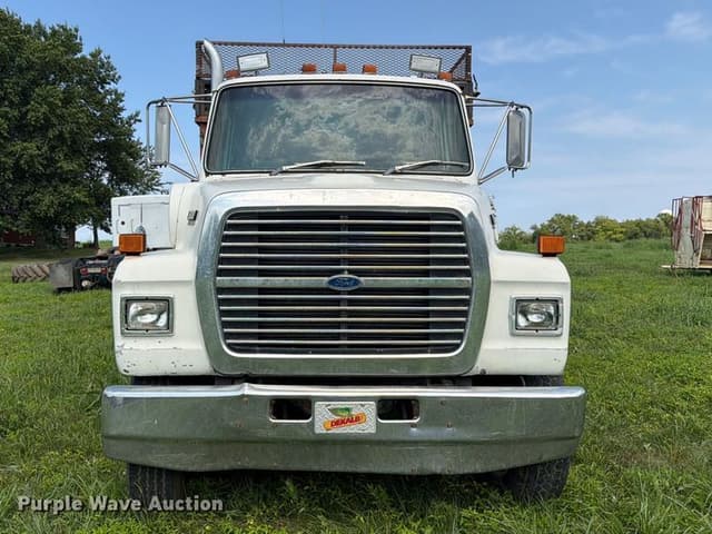 Image of Ford LNT8000 equipment image 1