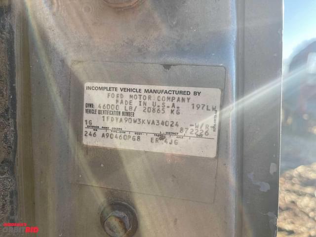 Thumbnail image Ford LTL9000 18