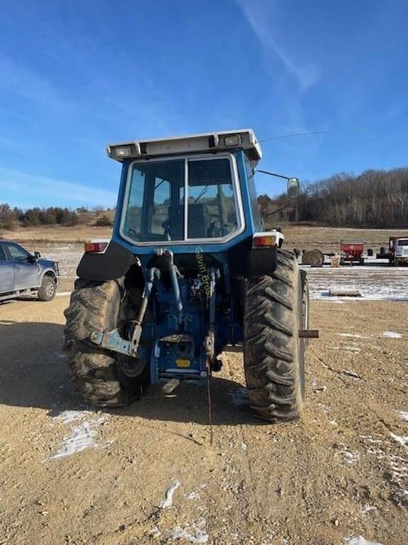 Image of Ford TW-5 equipment image 4