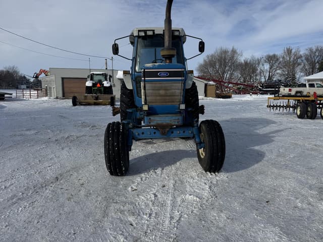 Image of Ford TW-15 equipment image 2