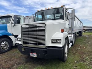 1989 Freightliner FLC112 Image