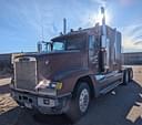 1989 Freightliner FLD120 Image