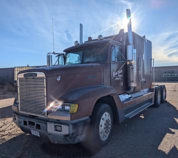 Main image Freightliner FLD120