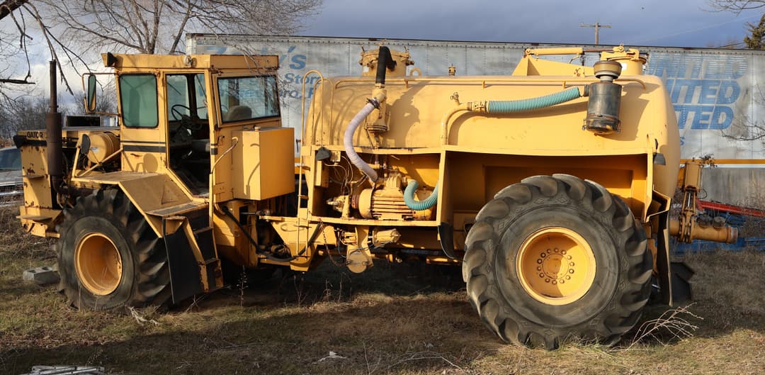 Image of Ag-Chem Ag-Gator 2004 Primary image