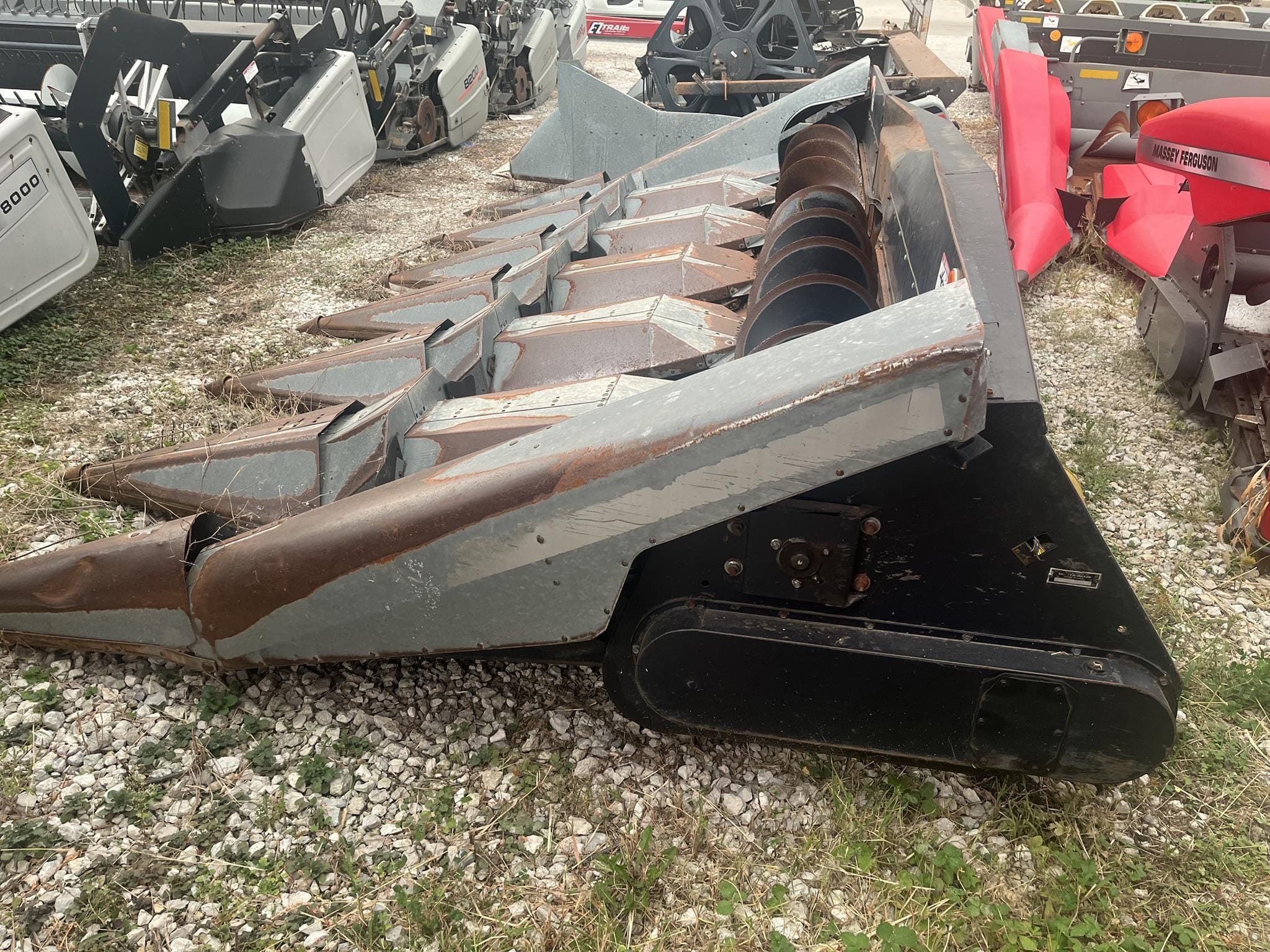 Main image Gleaner Hugger 630