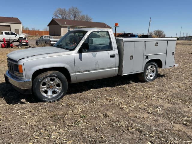 Image of GMC 2500 equipment image 4