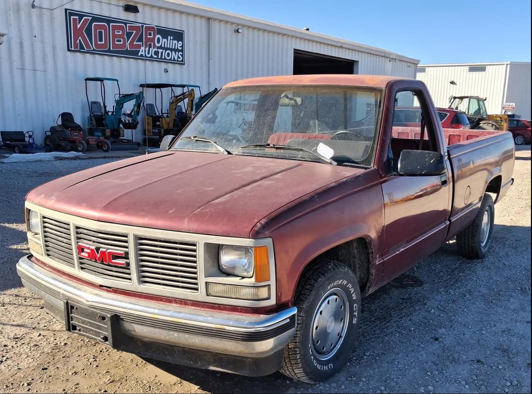 Image of GMC 1500 Primary image