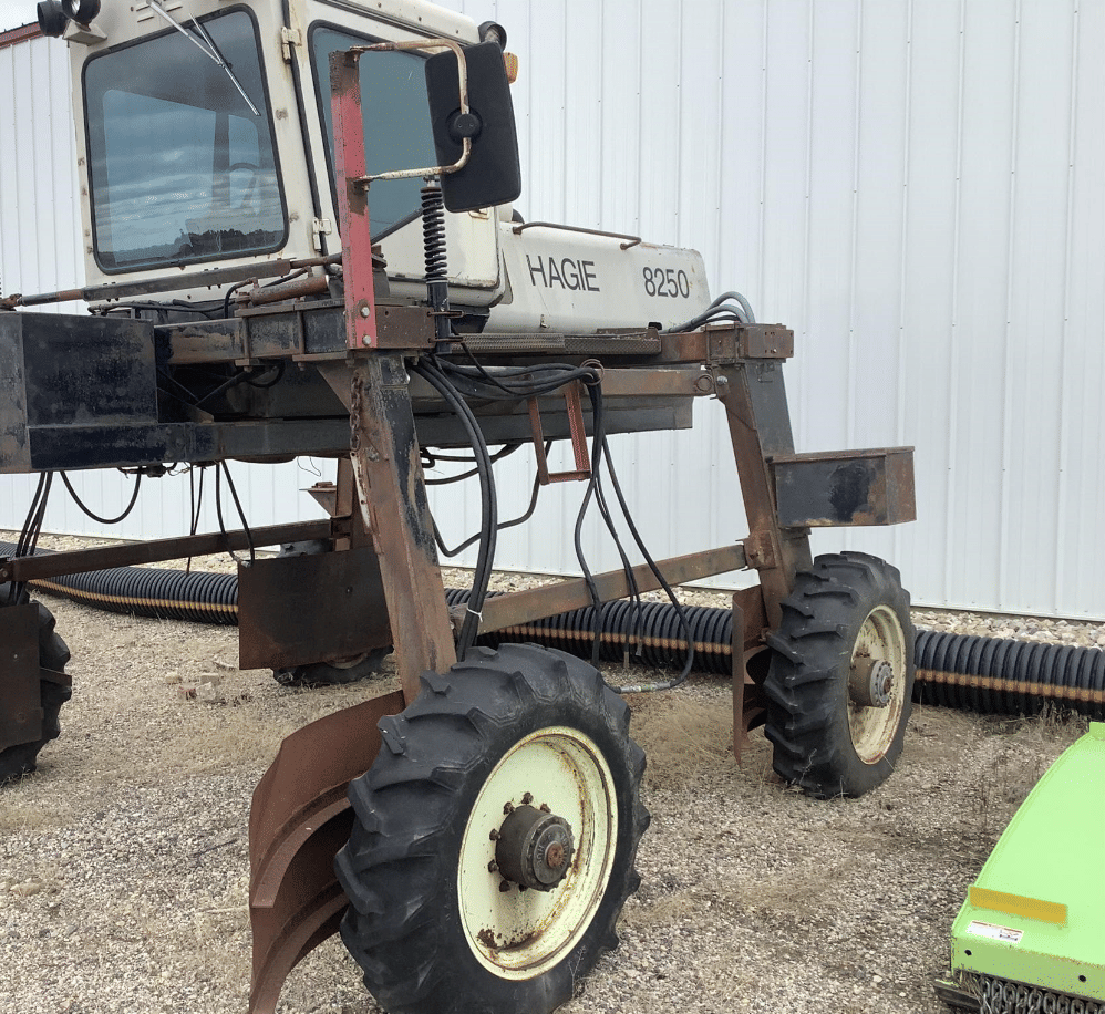 Main image Hagie 8250