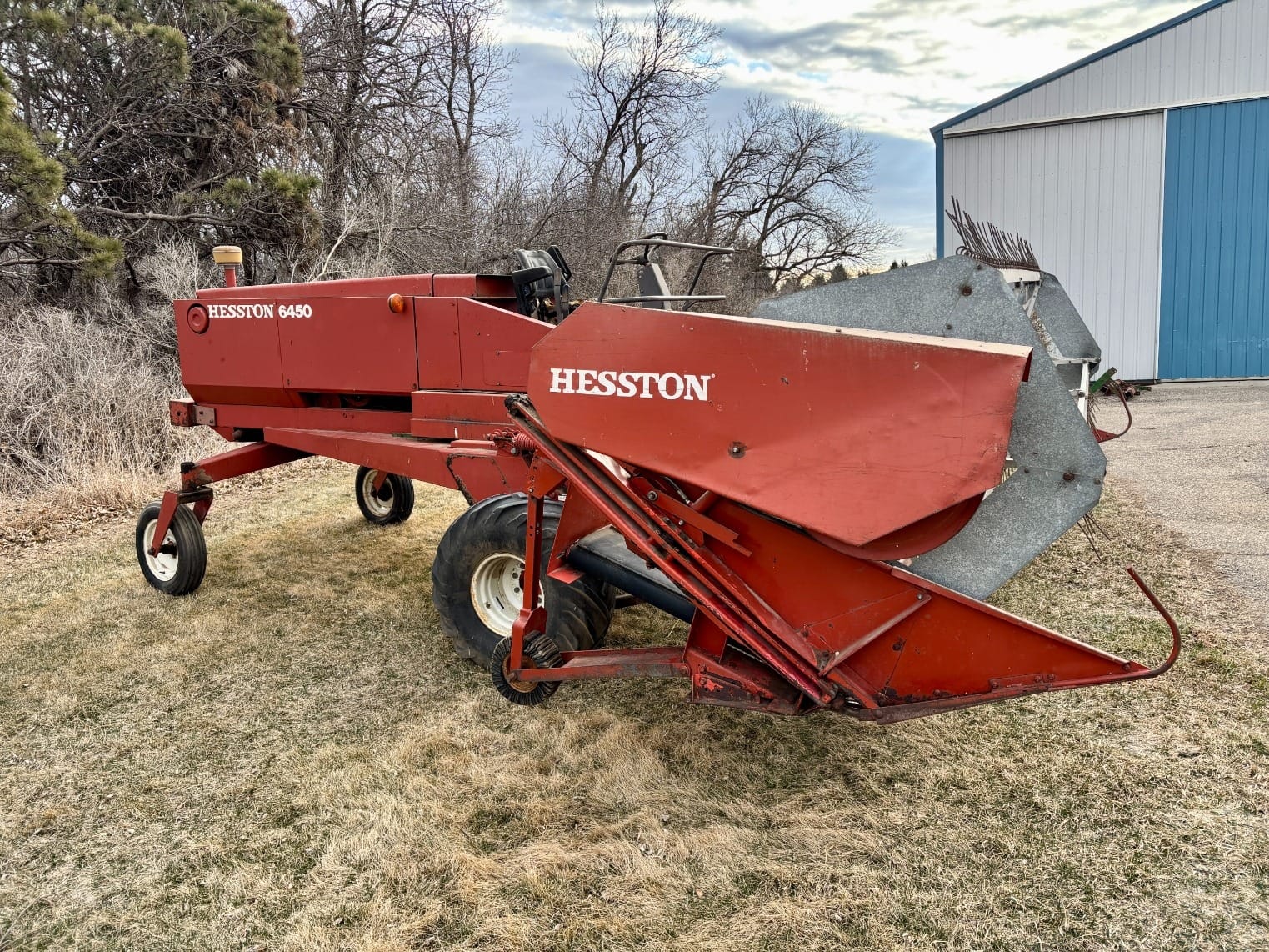 1989 Hesston 6450 Equipment Image0