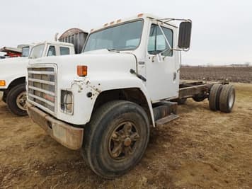 Main image International S1900