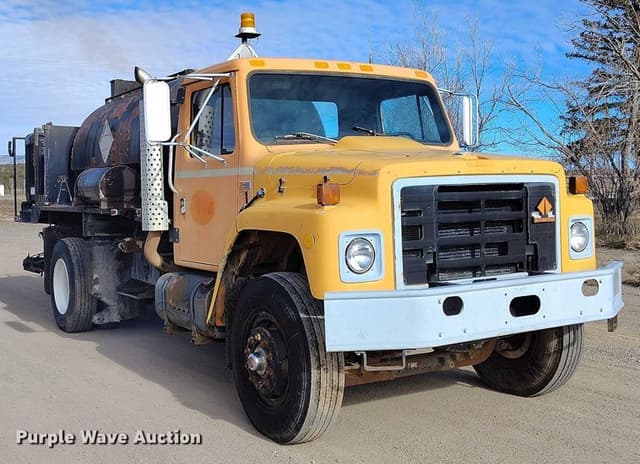 Image of International 1954 equipment image 2