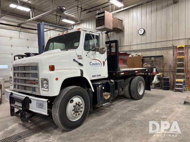 Image of International 2375 equipment image 1