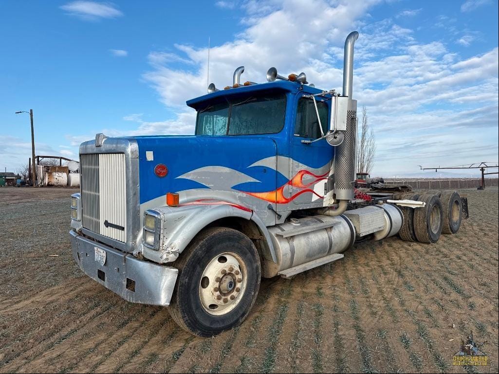 1989 International 9300 Equipment Image0