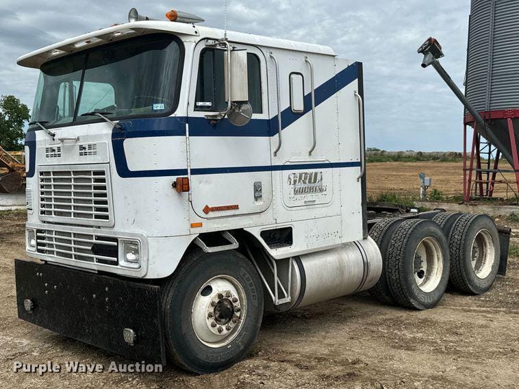 SOLD - 1989 International 9600 Lot No. DX0609 Other Equipment with