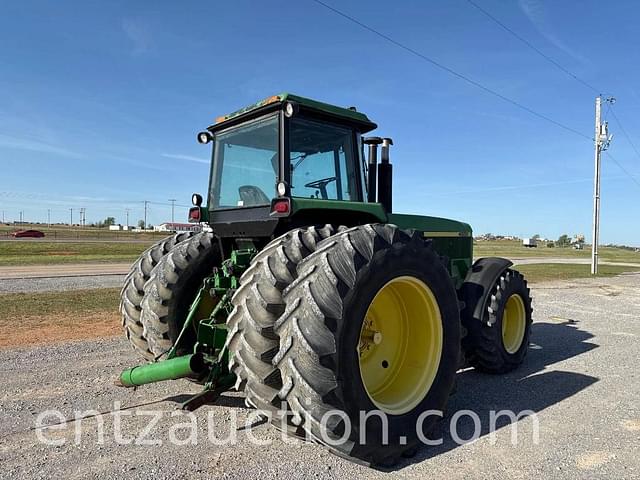 Image of John Deere 4555 equipment image 4