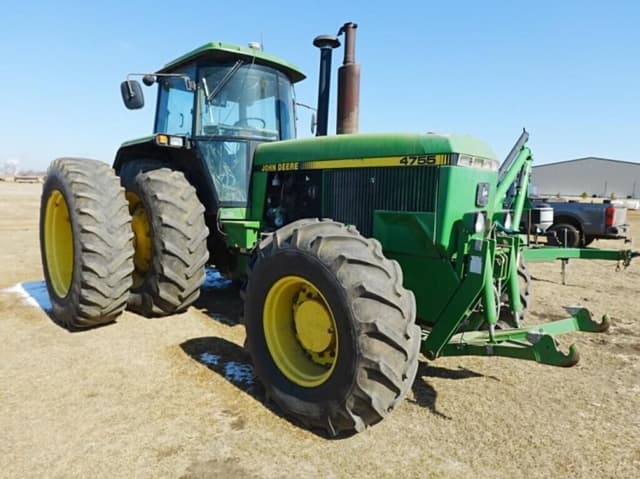 Image of John Deere 4755 equipment image 1