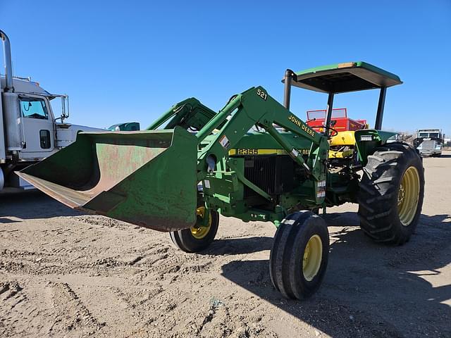 Image of John Deere 2355 equipment image 3