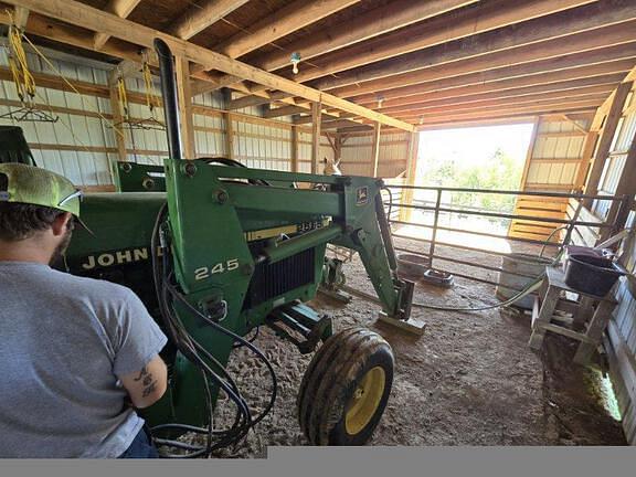 Image of John Deere 2555 equipment image 1