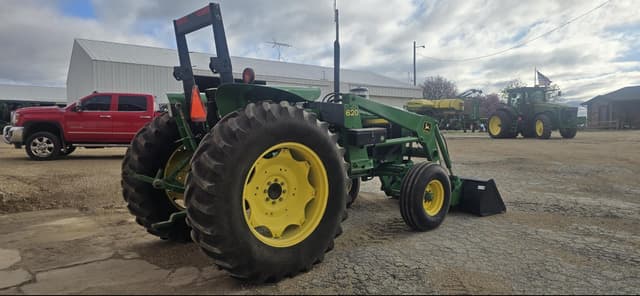 Image of John Deere 2755 equipment image 4