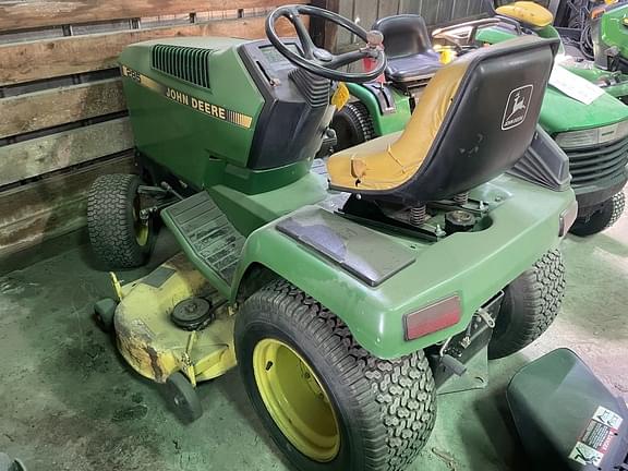 John deere 285 online lawn tractor