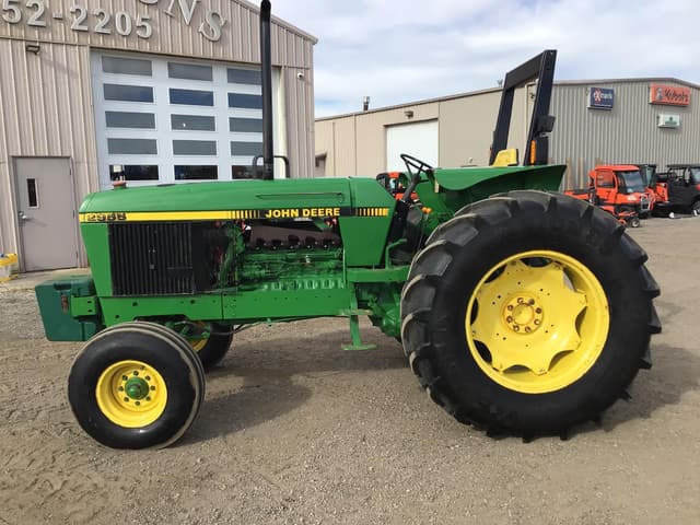 Image of John Deere 2955 equipment image 3