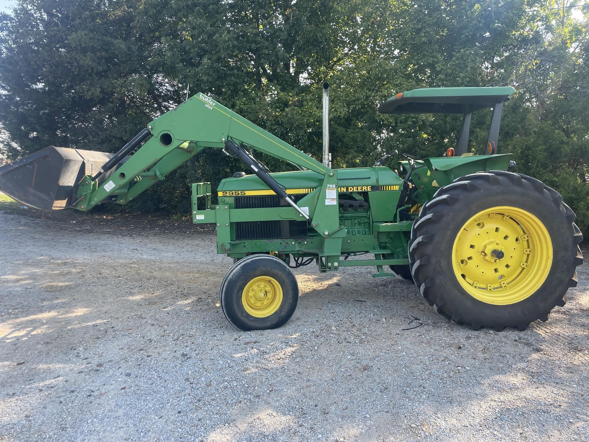 1989 John Deere 2955 Equipment Image0
