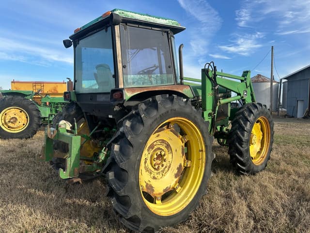 Image of John Deere 2955 equipment image 2