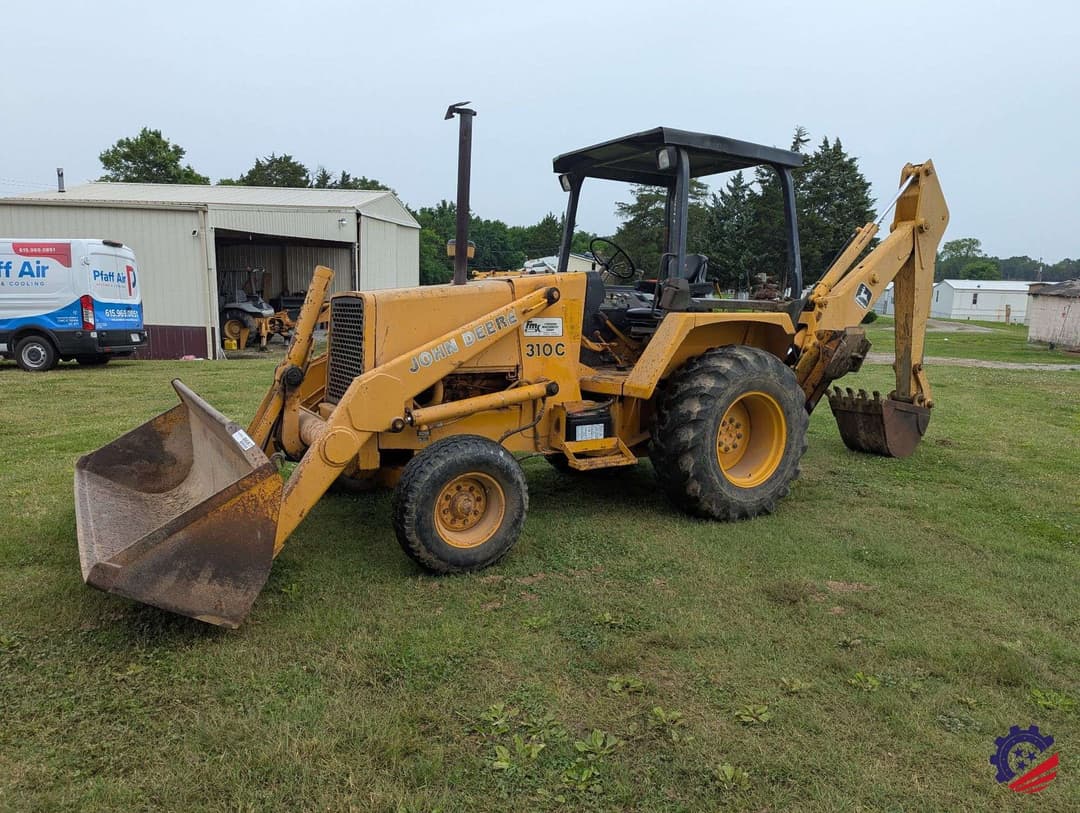 Image of John Deere 310 Primary image