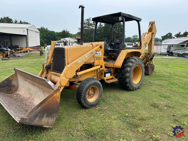 Image of John Deere 310 equipment image 1
