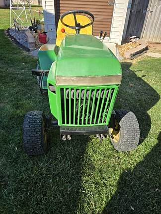 Image of John Deere 322 equipment image 3