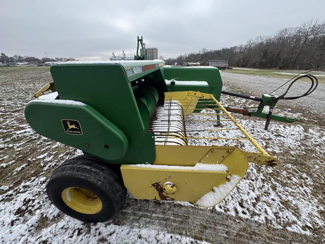 Image of John Deere 328 equipment image 4