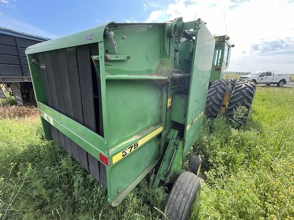 Image of John Deere 375 equipment image 4