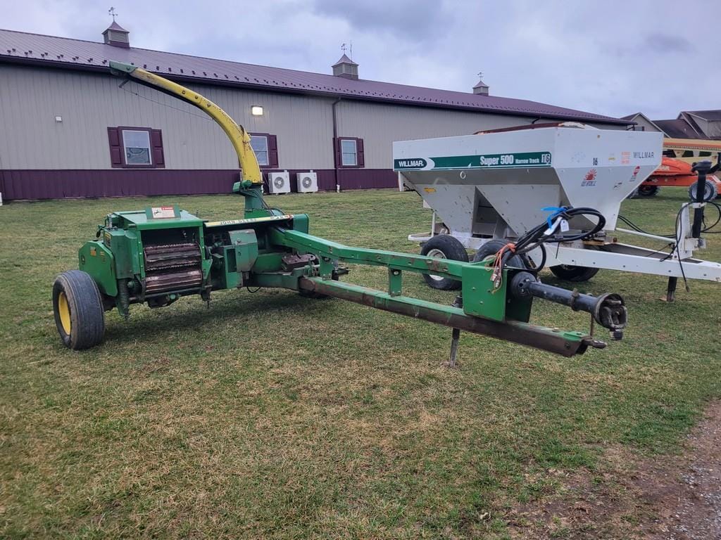 1989 John Deere 3970 Equipment Image0