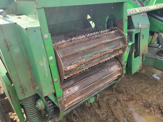 Image of John Deere 3970 equipment image 2