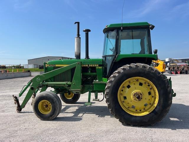 Image of John Deere 4055 equipment image 2