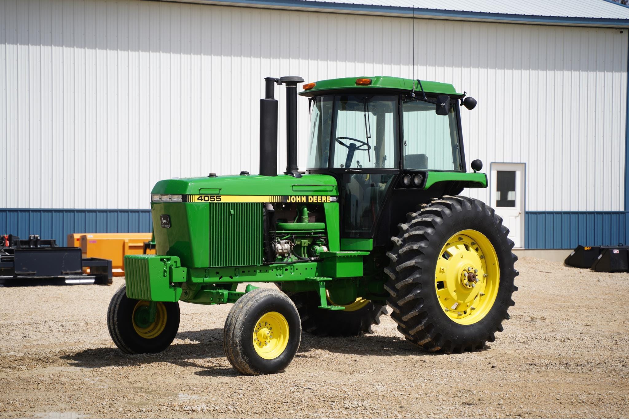 Main image John Deere 4055