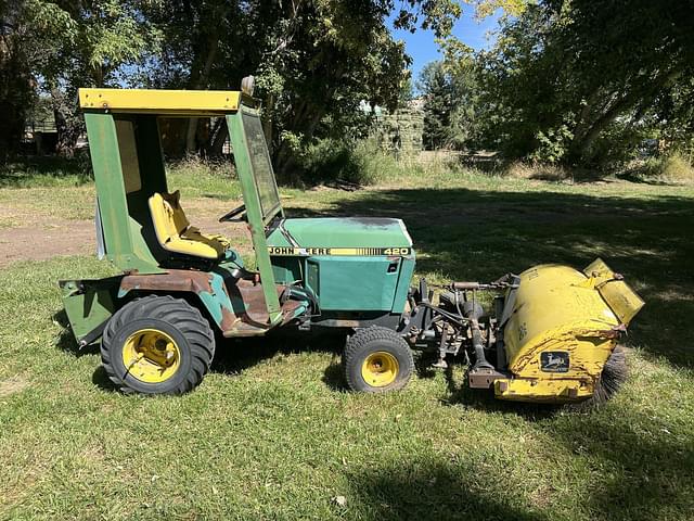 Image of John Deere 420 equipment image 3