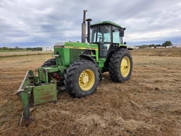 Main image John Deere 4250