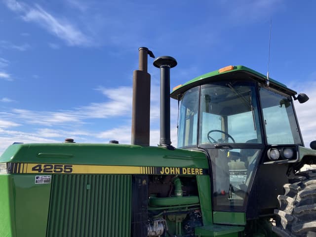 Image of John Deere 4255 equipment image 3