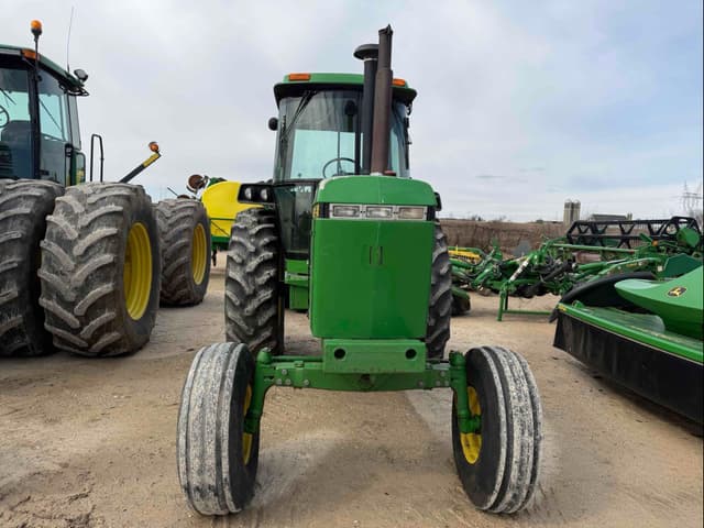 Image of John Deere 4255 equipment image 3