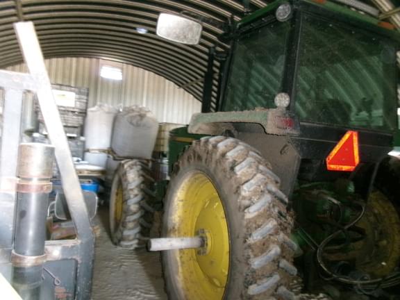 Image of John Deere 4255 equipment image 4