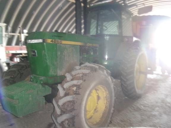Image of John Deere 4255 equipment image 1