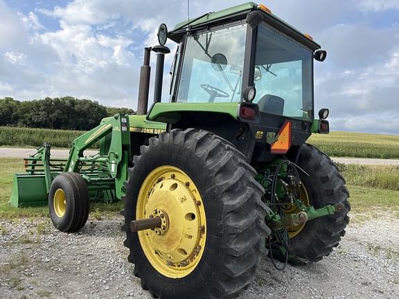 Image of John Deere 4455 equipment image 4