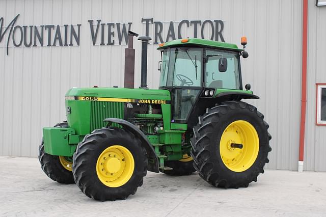 Image of John Deere 4455 equipment image 1