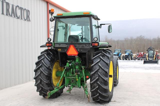 Image of John Deere 4455 equipment image 4