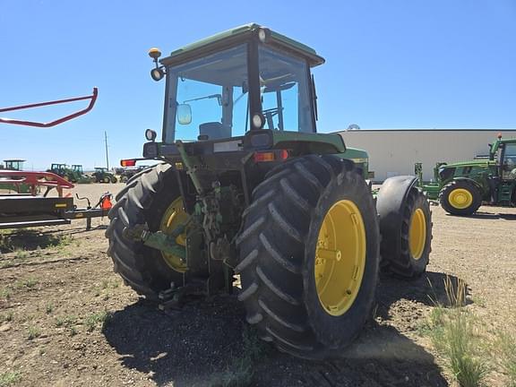 Image of John Deere 4455 equipment image 3