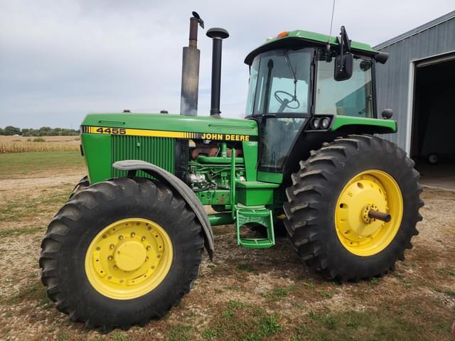 Image of John Deere 4455 equipment image 2