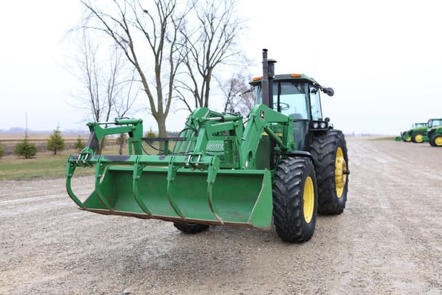 Image of John Deere 4455 equipment image 2