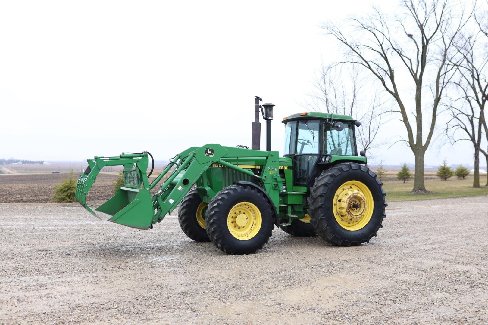 1989 John Deere 4455 Equipment Image0